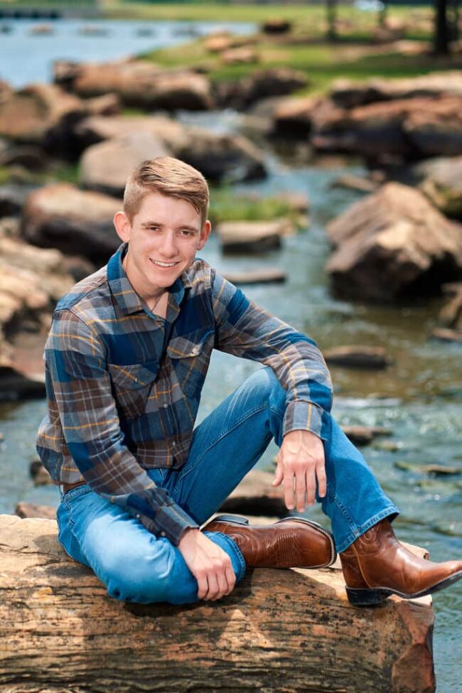 Connor_Senior_Portraits_05