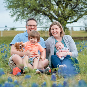 Daily Family Spring Bluebonnet Portraits